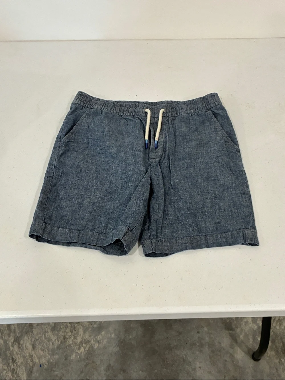 Gap Kids Boys Size Large 10-11 Husky Chambray Denim Easy Shorts Pull On